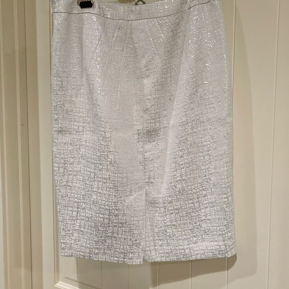 NWT Club Monaco Pencil Skirt - Picture 4 of 6